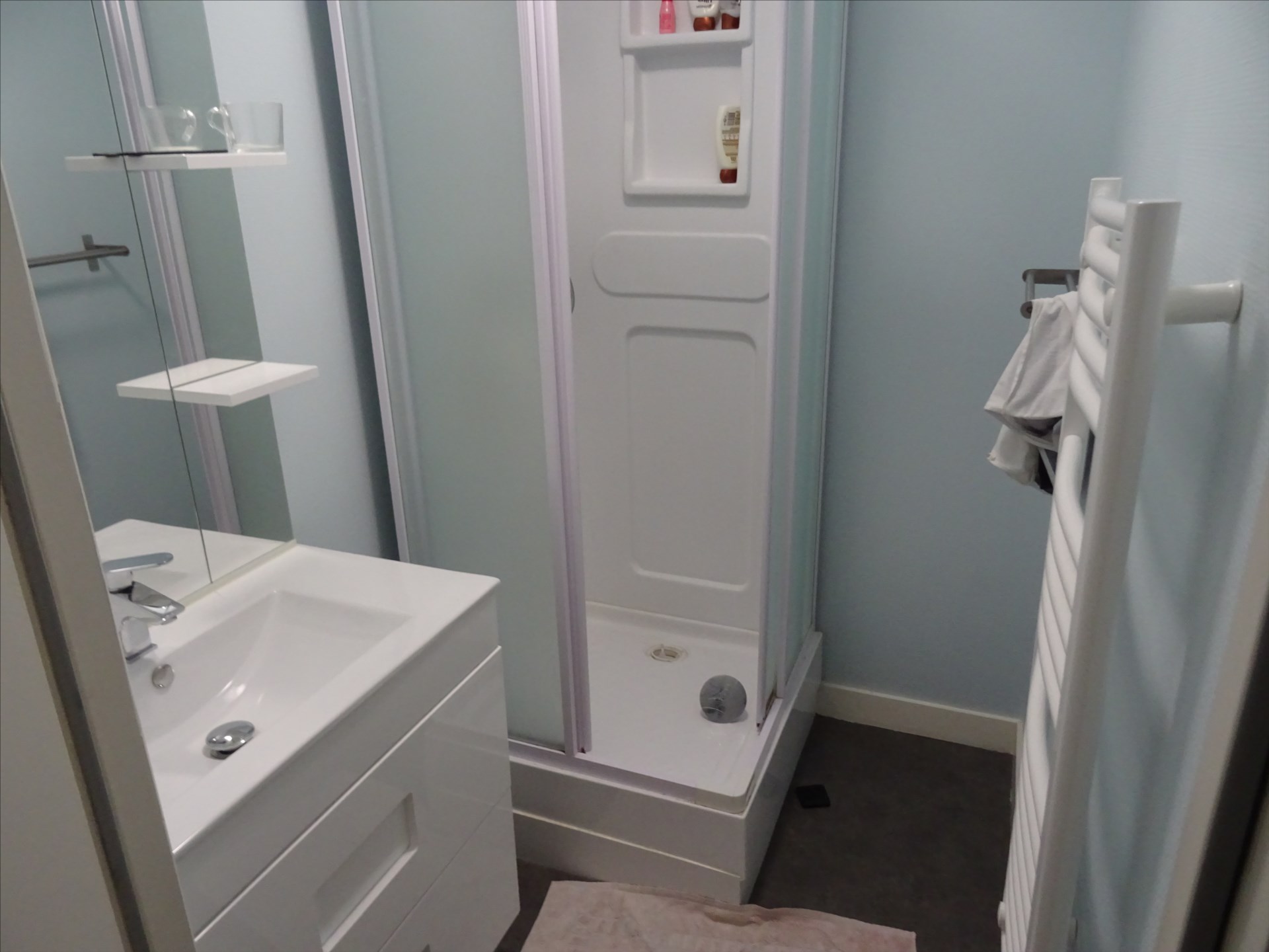 Chambre meublée en colocation (Proche ESA)
