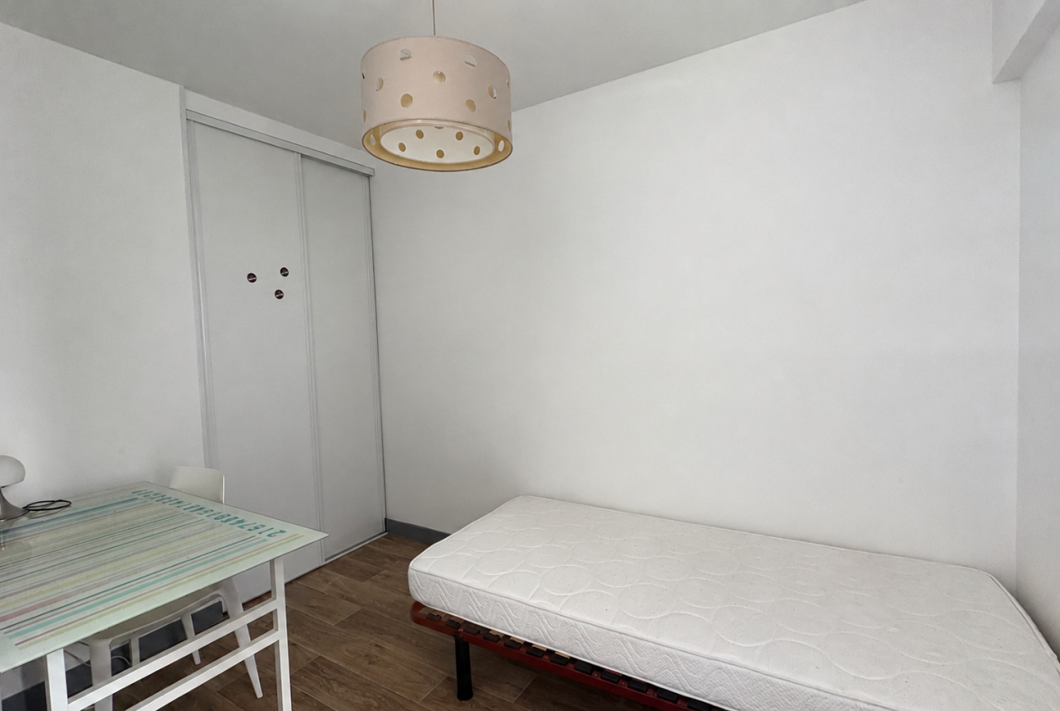 A LOUER – Appartement 3 pièces meublé – Centre-ville Angers