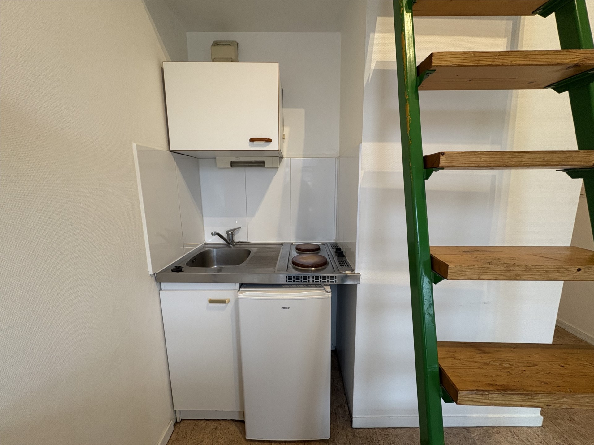A LOUER – Studio – Angers/Belle Beille