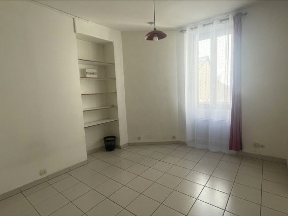 A LOUER- Appartement T1 – Angers / Hyper Centre