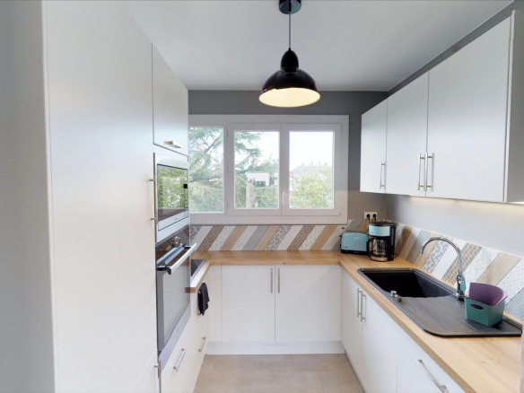A VENDRE – APPARTEMENT TYPE 5 – ANGERS
