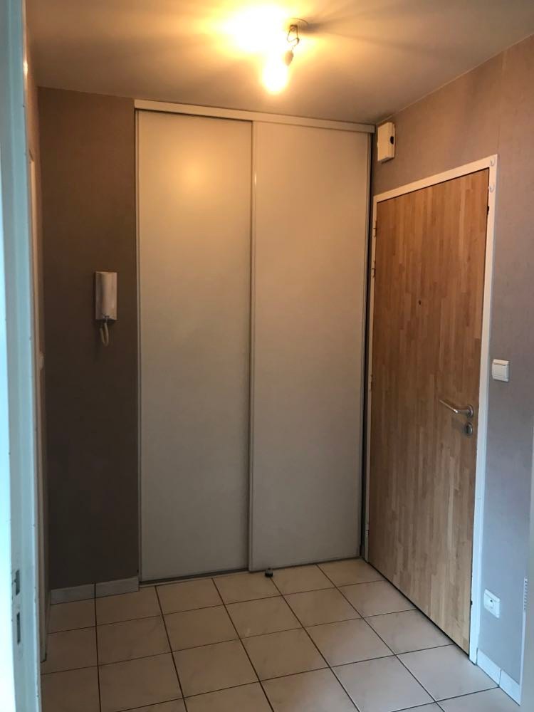 A LOUER – Grand studio 35m² – Madeleine/Angers