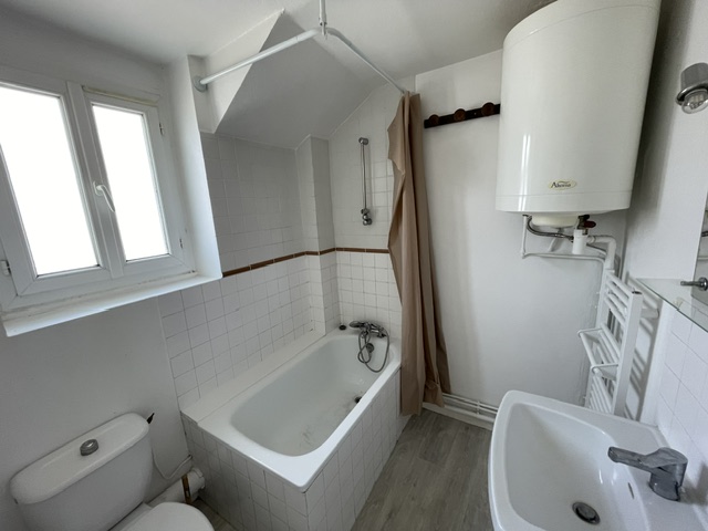 A LOUER – T2 – DOUTRE – ANGERS