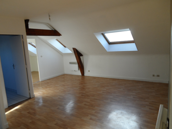 A LOUER- APPARTEMENT T2 – ANGERS/CENTRE VILLE